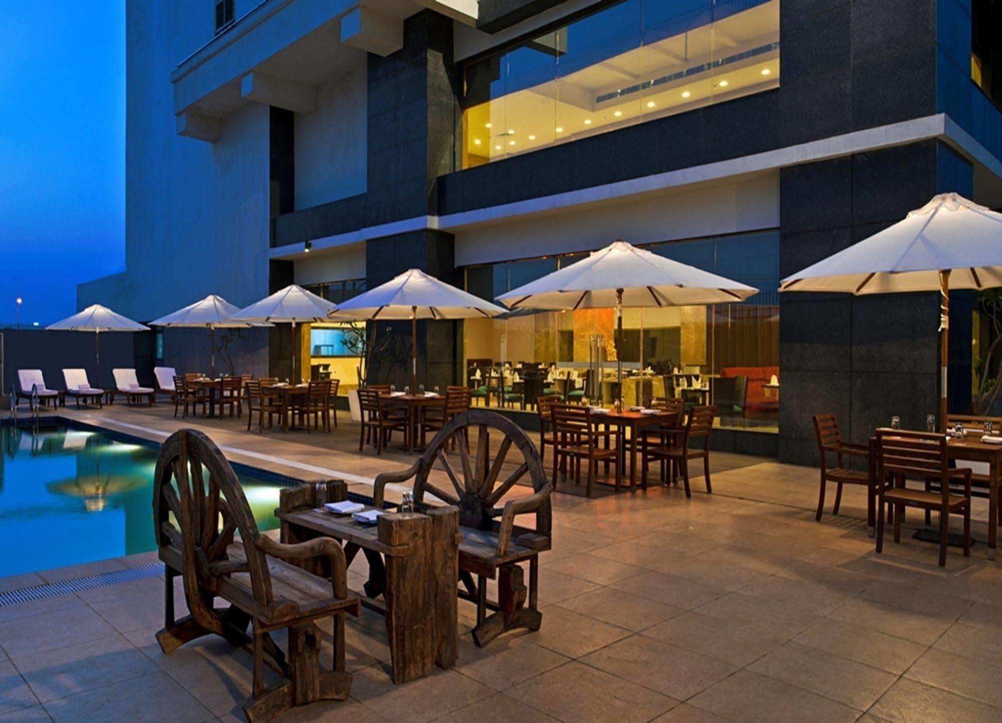 Red Fox By Lemon Tree Hotels, Bhiwadi Eksteriør bilde